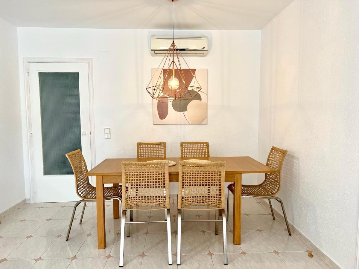 Magnifico Apartamento Playamero Con Vistas Al Mar. 萨洛 外观 照片