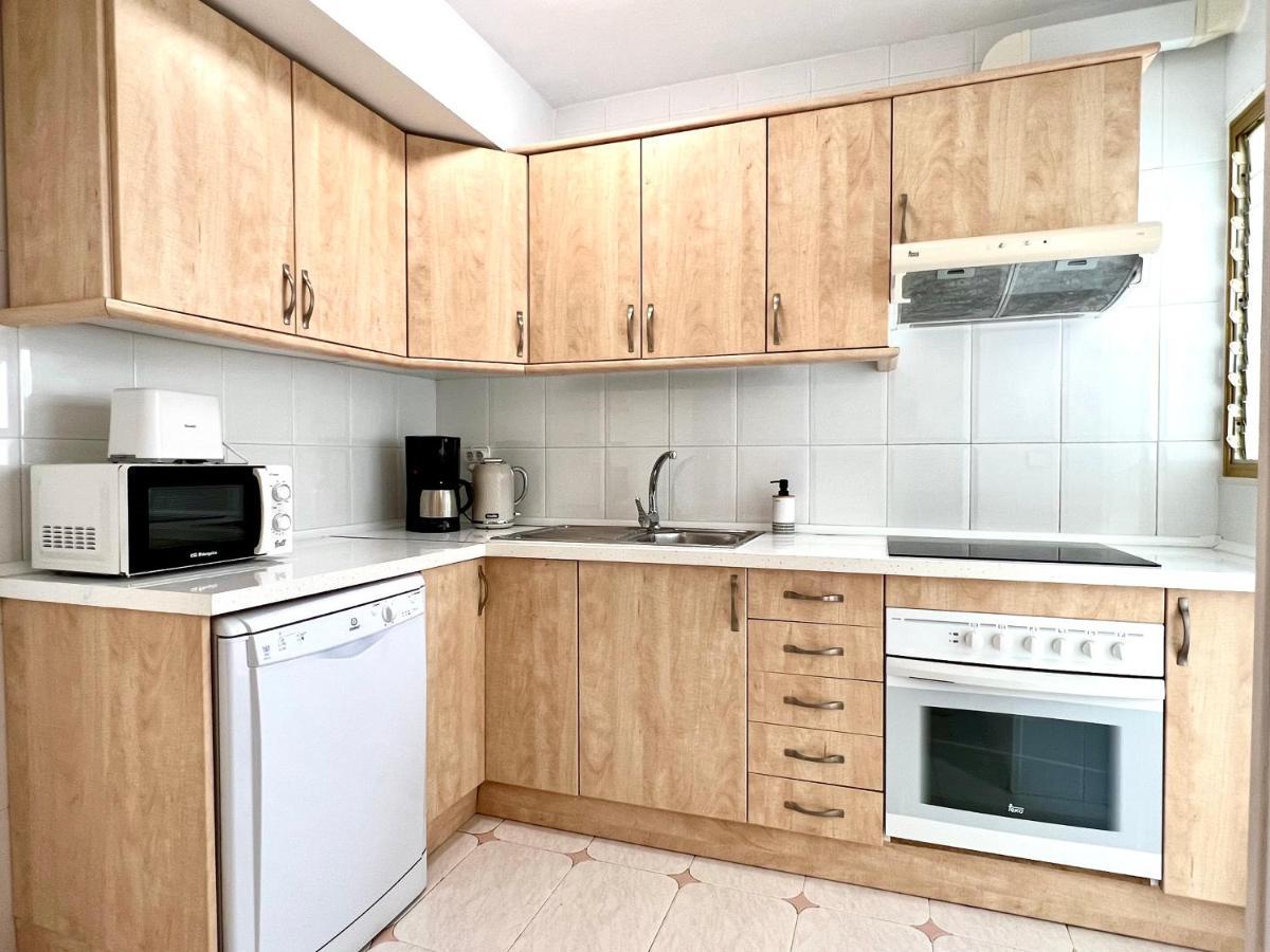 Magnifico Apartamento Playamero Con Vistas Al Mar. 萨洛 外观 照片